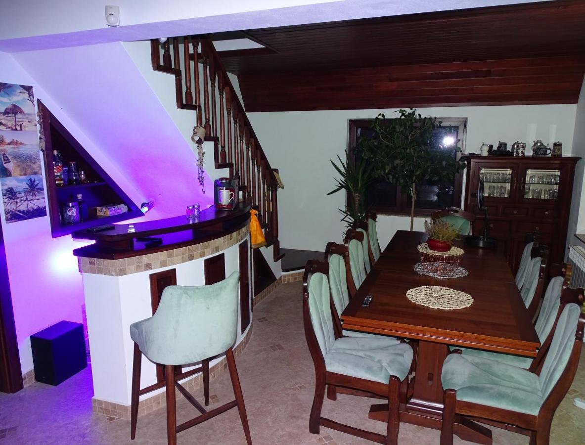 Ole Apartment - Get Your Energy For Free! Coffee And Tea On The House ティミショアラ エクステリア 写真
